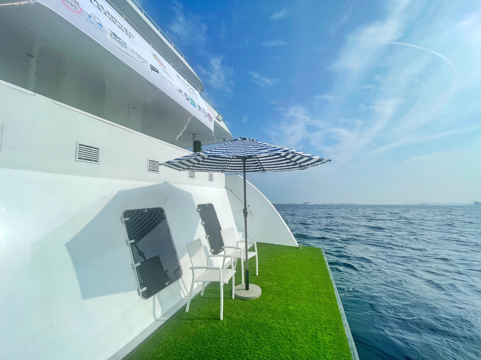 SEA PLEASURE, MALDIVES LEGEND