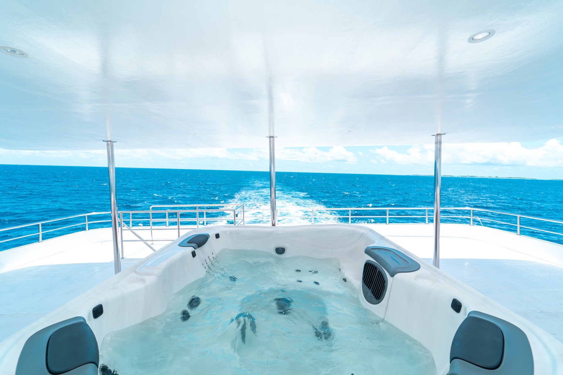 ODYSSEY, MALDIVES LEGEND
